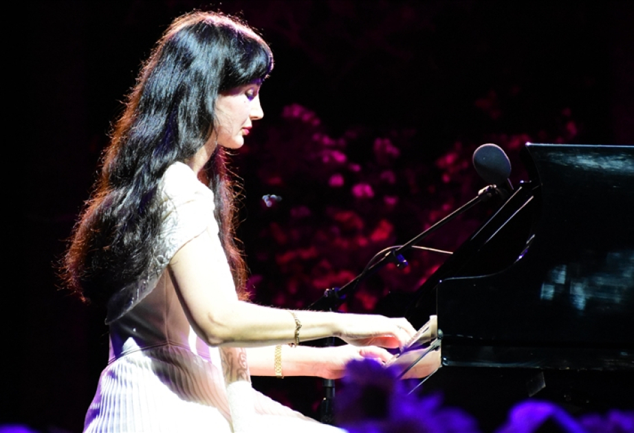 Aziza Mustafazade actuó en el VII Festival de Jazz de Antalya