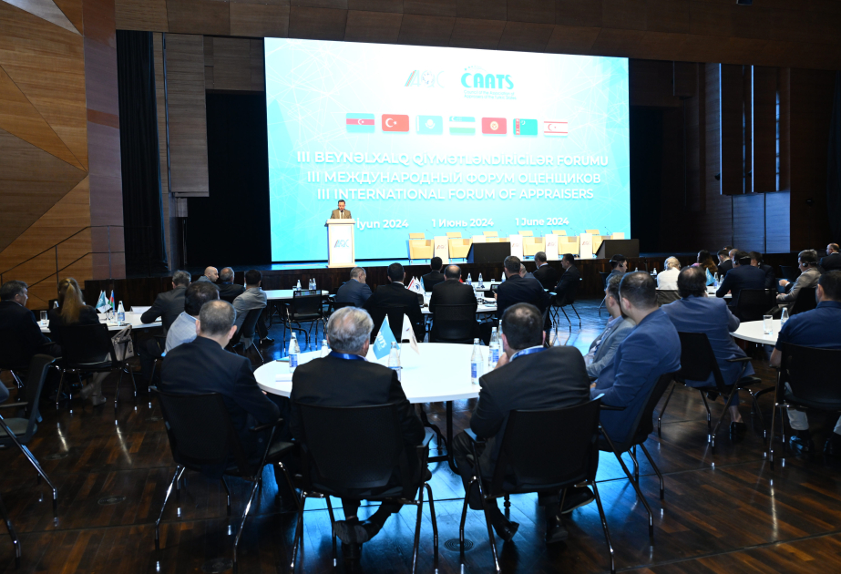 Bakou accueille le troisième Forum international des évaluateurs des Etats turciques