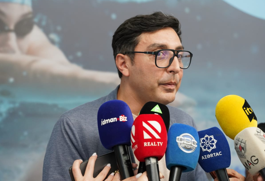 Fərid Qayıbov: Sevindirici haldır ki, üzgüçülük yarışında müxtəlif yaşda olan insanlara rast gəlinir