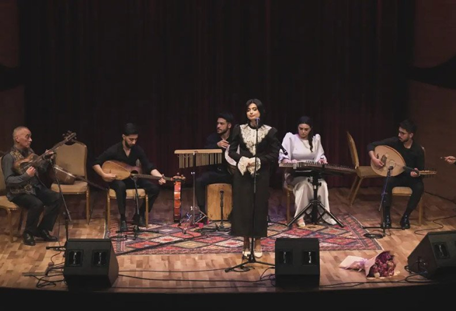 “Naz-nazı” muğam qrupu Beynəlxalq Muğam Mərkəzində çıxış edib