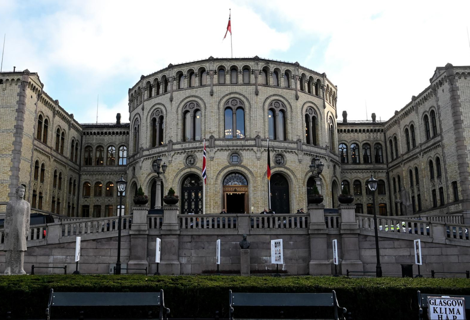 Norwegen: Parlament stimmt erhöhtem Verteidigungsetat zu