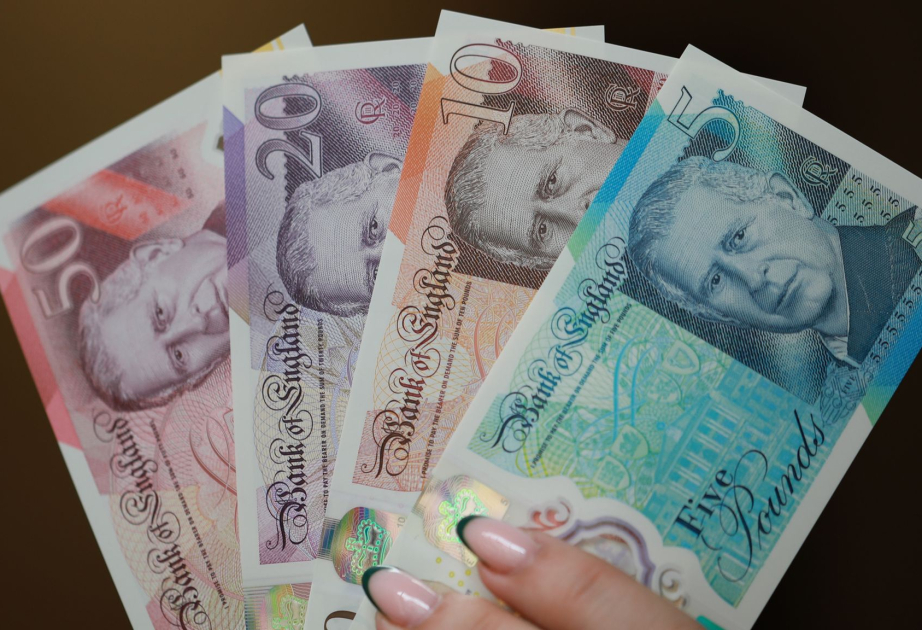 Royaume-Uni : De nouveaux billets de banque à l’effigie du roi Charles III entrent en circulation