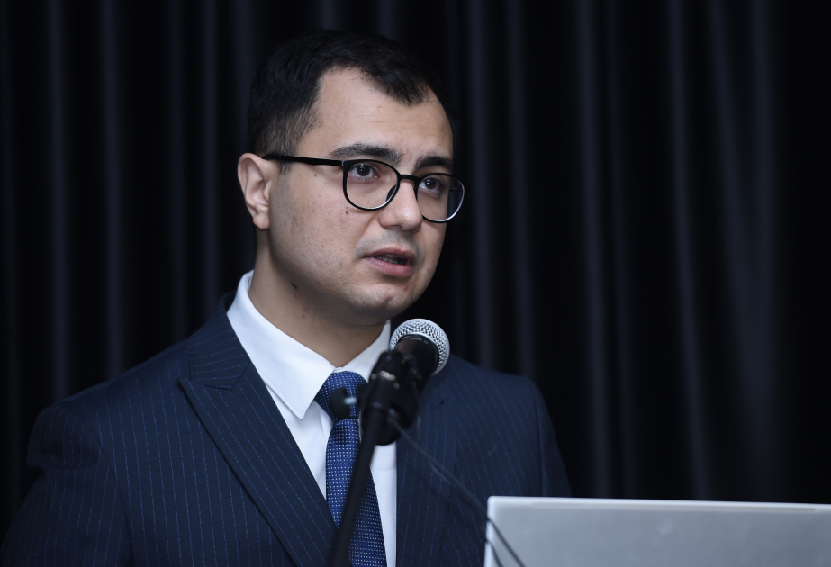 Agentlik rəsmisi: Məktəb direktorlarının işə götürülməsi ilə bağlı yeni yanaşma hazırlanır