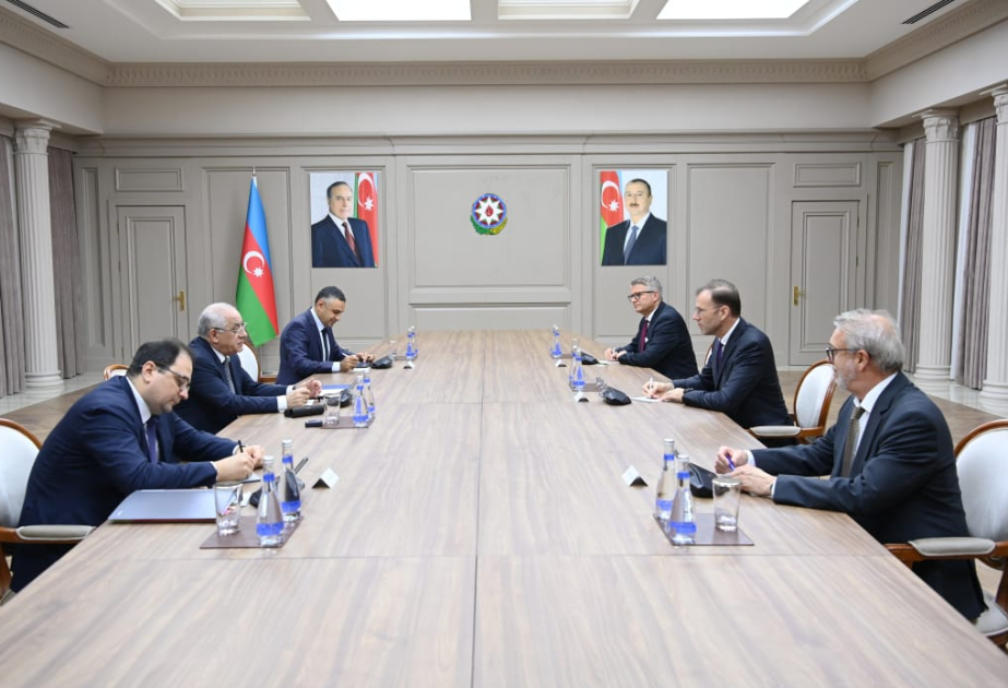Premierminister Ali Asadov trifft Delegation deutscher Unternehmensgruppe “Knauf“