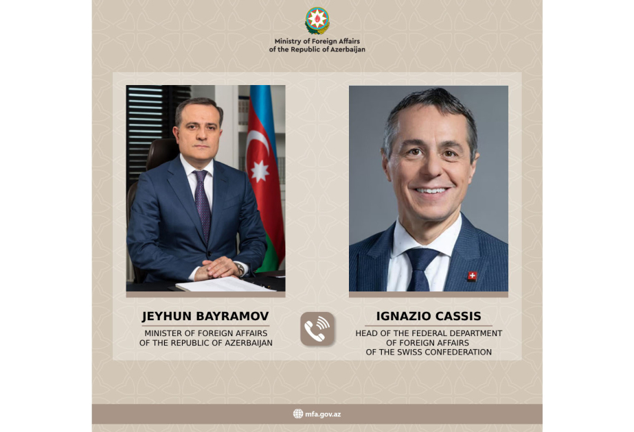 El Canciller de Azerbaiyán mantiene una conversación telefónica con su homólogo suizo