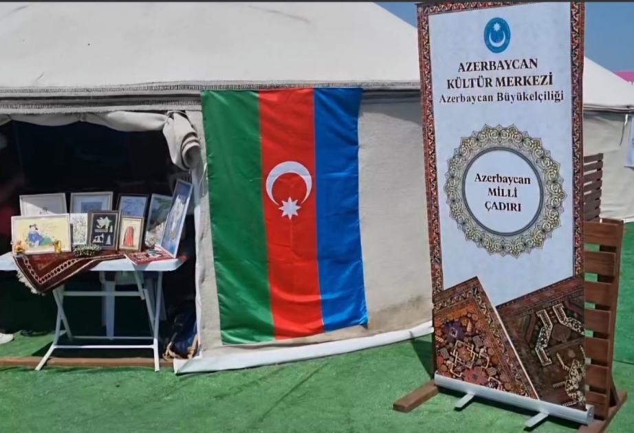 Beynəlxalq festivalda qurulan “Azərbaycan çadırı” qonaqlarda xüsusi maraq doğurub