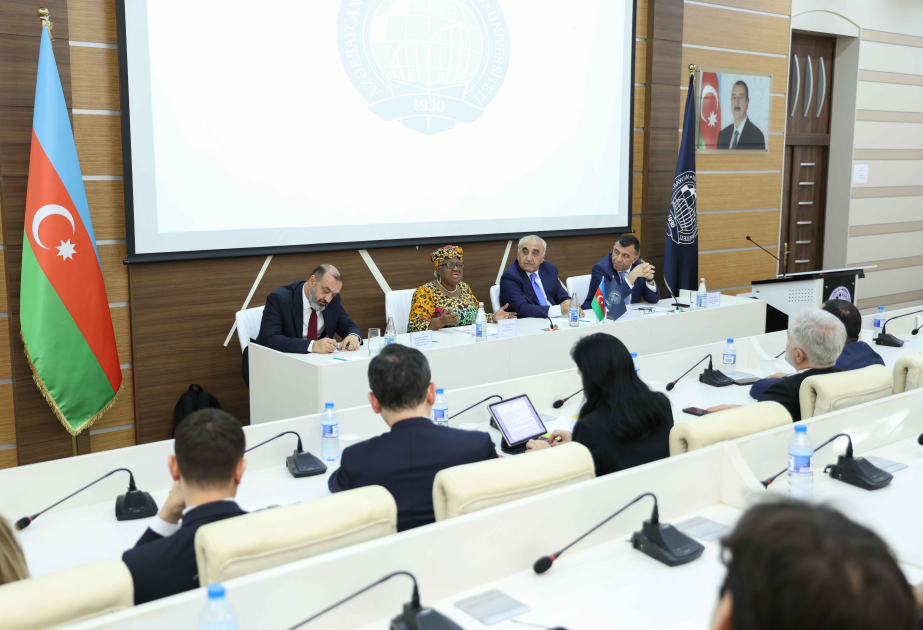 Director-General of World Trade Organization visits Azerbaijan State University of Economics