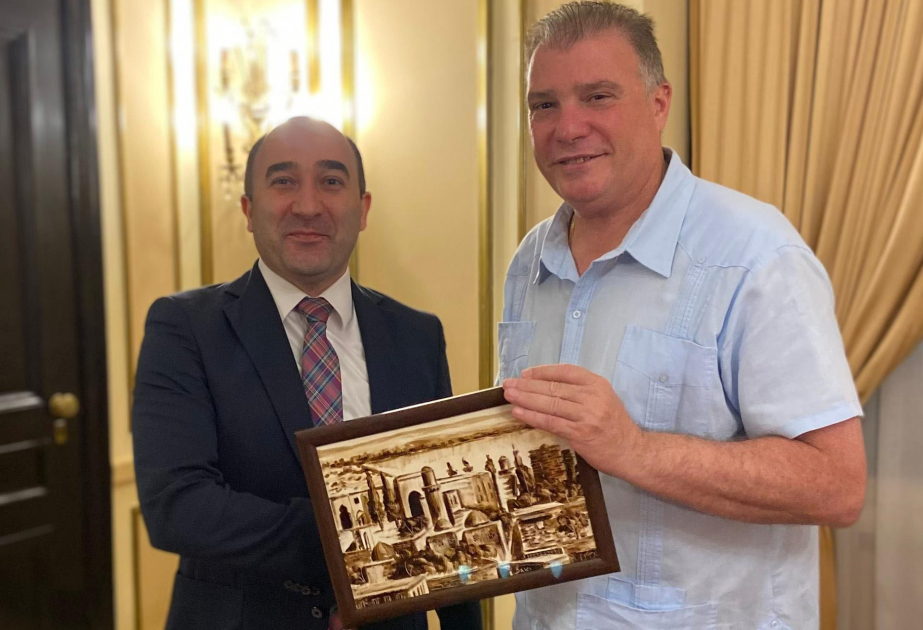 Aserbaidschan und Kuba erörtern Aussichten für weitere Entwicklung der Tourismuskooperation
