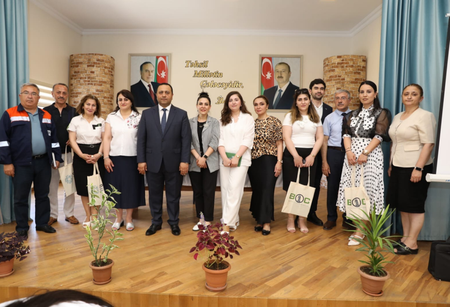 ®  90 nömrəli tam orta məktəbdə “Yaşıl dünya naminə həmrəylik ili”nə həsr olunan intellektual yarışma keçirilib