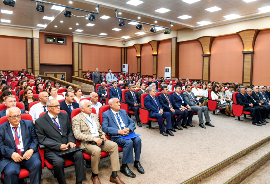 “Naxçıvan Muxtar Respublikasının yaranması: keçmişdən bu günə və sabaha” mövzusunda elmi konfrans keçirilib