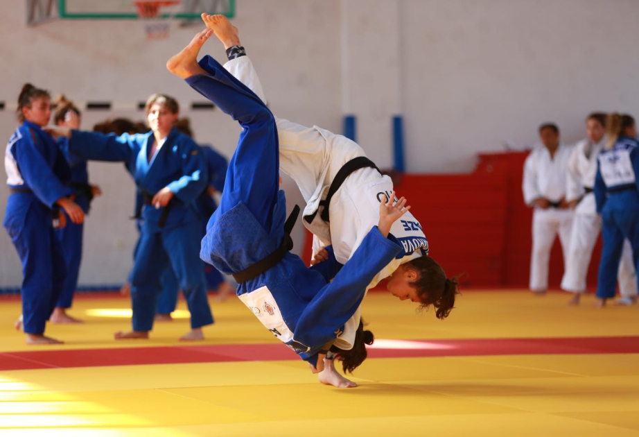 Azərbaycanın qadın cüdoçuları Paris Olimpiadasına hazırlıq keçiblər