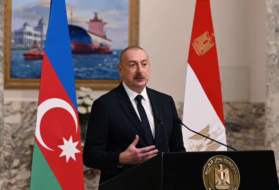 Präsident Ilham Aliyev: Politischer Dialog mit Ägypten ist regelmäßigen Charakter