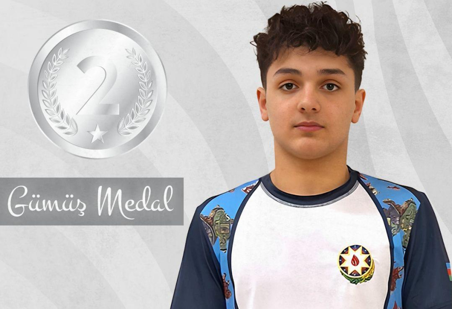 Азербайджанский парапловец завоевал серебряную медаль Мировой серии
