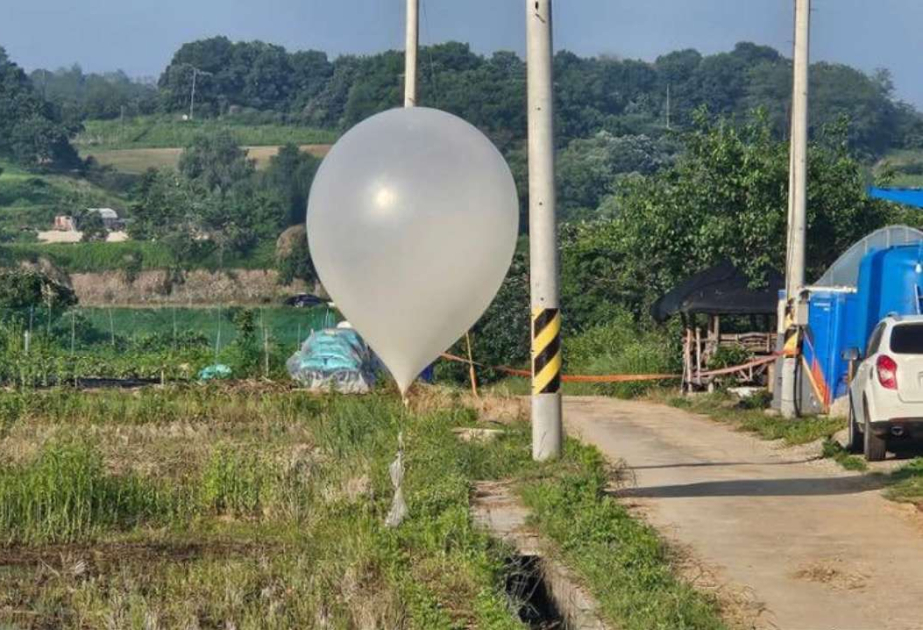 N. Korea launches some 310 trash-carrying balloons: Seoul military