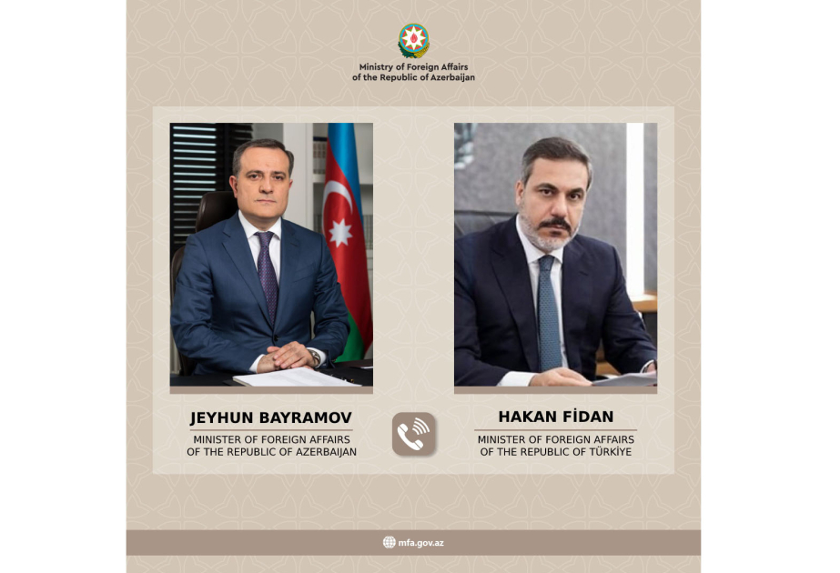 مكالمة هاتفية بين وزيري الخارجية الأذربيجاني والتركي