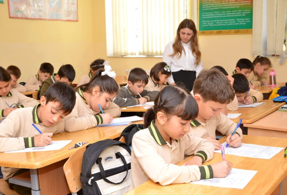 Paytaxtda təhsil alan 125 mindən çox şagird üçün Azərbaycan dili fənni üzrə monitorinq keçirilib