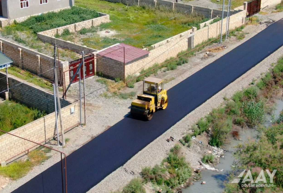 Salyanda uzunluğu 33 kilometr olan yolların yenidən qurulması işləri yekunlaşır VİDEO