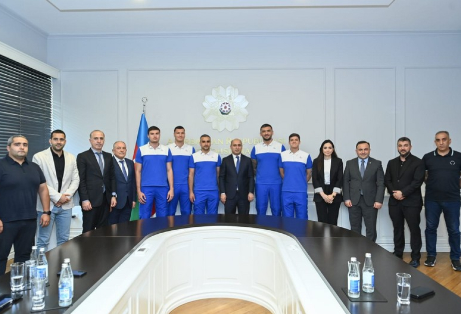 Avropa Kubokuna vəsiqə qazanmış basketbol millisinin üzvləri ilə görüş olub