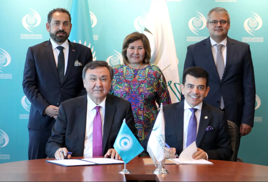L’ICESCO et l’Organisation des États turciques signent un mémorandum d’entente pour la coopération en matière d’éducation, de sciences et de culture