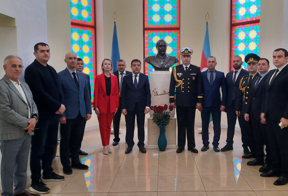 Le Jour du Salut national azerbaïdjanais célébré à Kiev