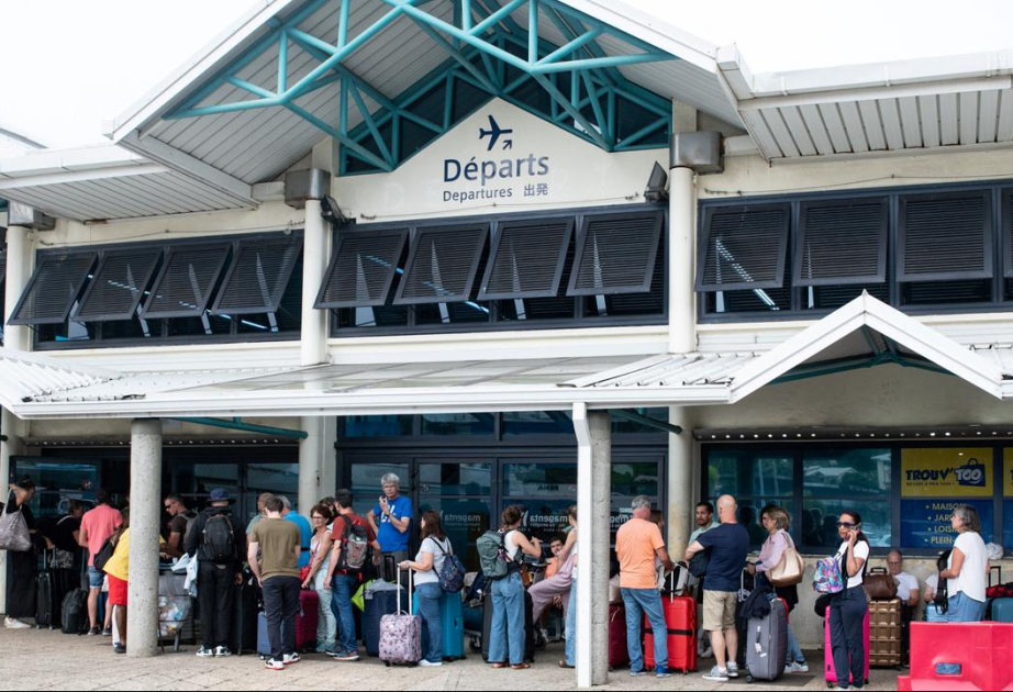 Neukaledonien: Wegen Unruhen geschlossener Flughafen nimmt Betrieb wieder auf, Schulen werden wiedereröffnet
