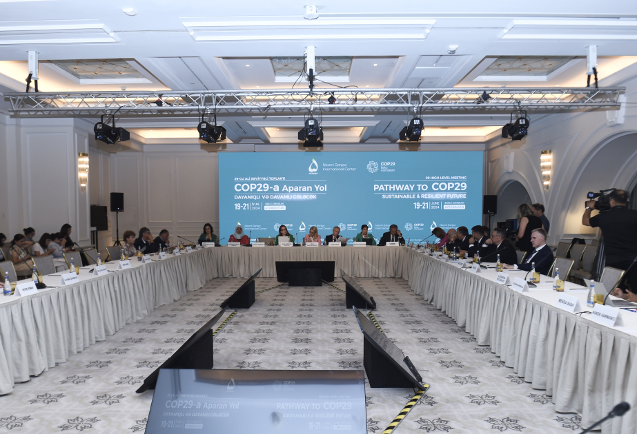 باكو: الاجتماع الـ29 رفيع المستوى في موضوع "الطريق الى كوب29: مستقبل مستدام وصامد" يواصل اعماله في اليوم الثاني