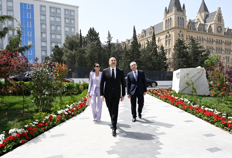 Президент Ильхам Алиев и первая леди Мехрибан Алиева приняли участие в открытии нового здания Института ботаники в Баку и ознакомились с работой, проделанной в Ботаническом саду ВИДЕО