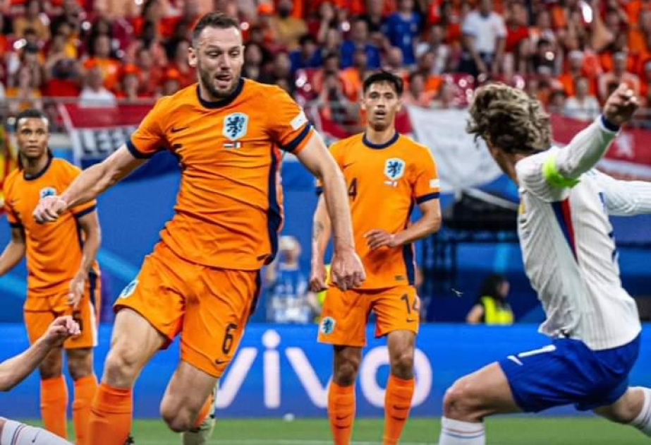 Avro 2024: Niderland - Fransa oyununda qapılara qol vurulmayıb