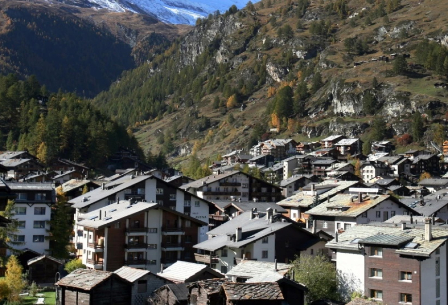 Schweiz: Überschwemmungen am Matterhorn - Zermatt von der Außenwelt abgeschnitten - mehr als 200 Evakuierungen im Land