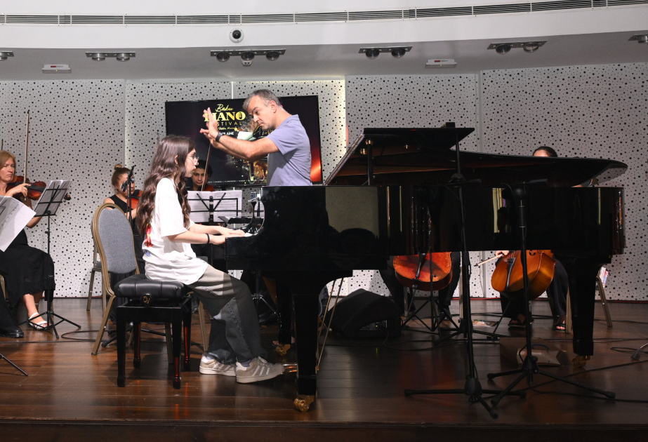 Üçüncü “Baku Piano Festival” çərçivəsində istedadlı uşaqların konsertləri olub