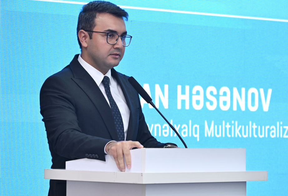 Rəvan Həsənov: Xaricdən Azərbaycana gəlib təhsil almaq istəyən gənclərə maneələr yaradılır