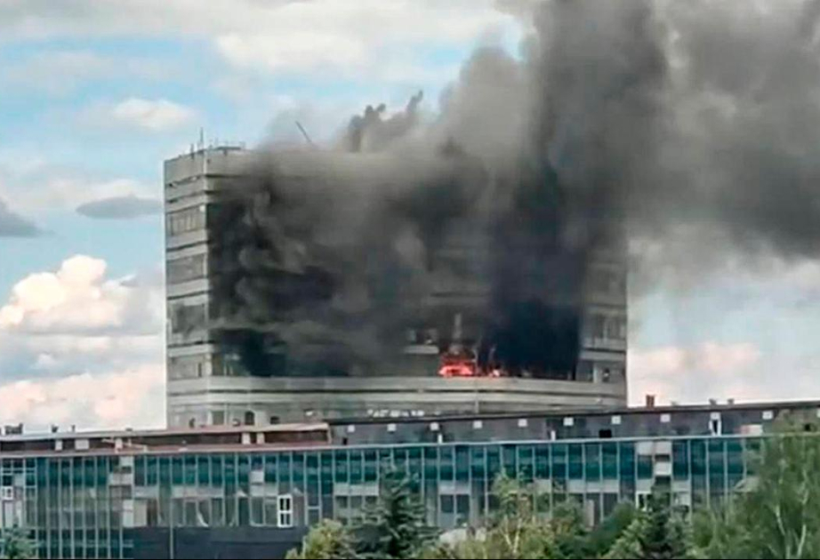 Moskau: Acht Tote bei Brand in Bürogebäude