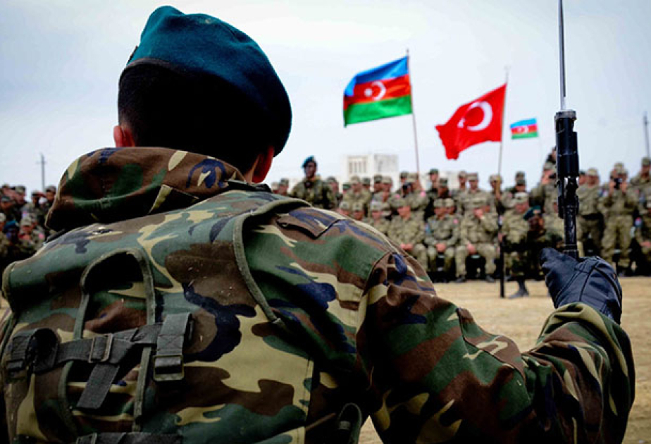 Azərbaycan Ordusu sağlam gəncliyin yetişməsində xüsusi rola malikdir  ŞƏRH
