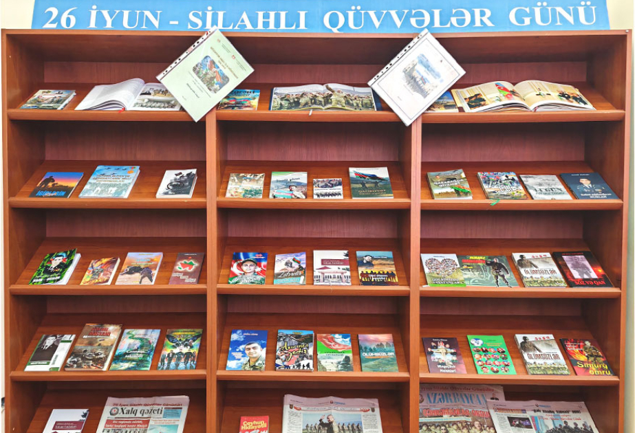 Gənclər Kitabxanasında Silahlı Qüvvələr Günü münasibətilə silsilə materiallar hazırlanıb