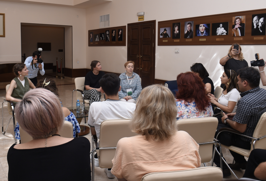Bakıda Moskva Quberniya Teatrının artistlərinin ustad dərsi: Mədəniyyətlərarası qarşılıqlı əlaqə hər zaman sərvətdir