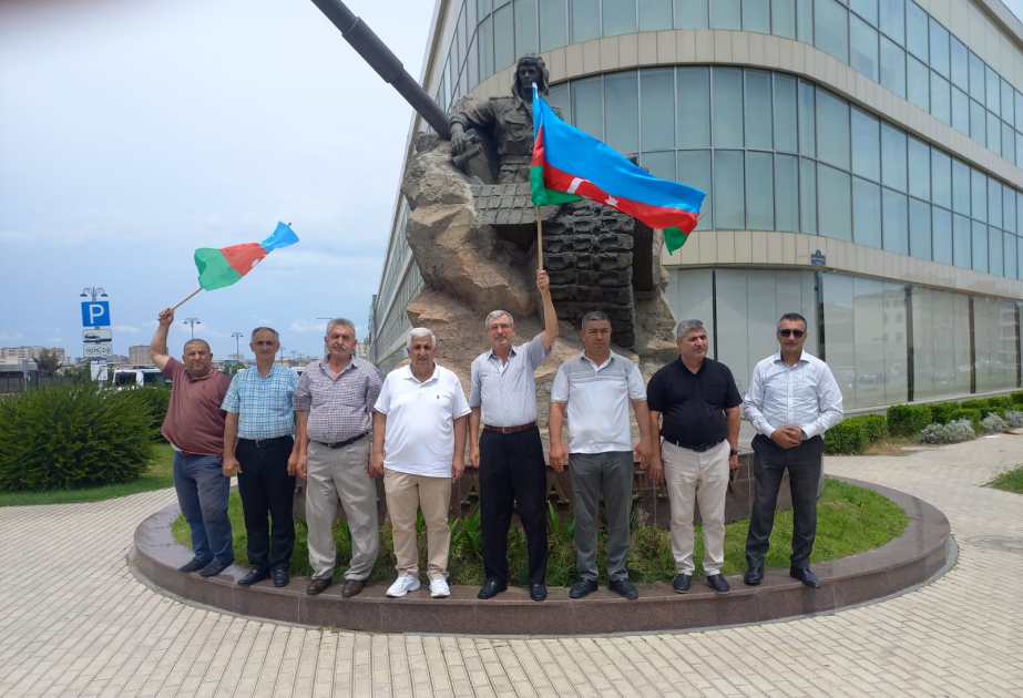 Veteran tankçılar 26 İyun - Silahlı Qüvvələr Gününə həsr olunmuş tədbir keçiriblər