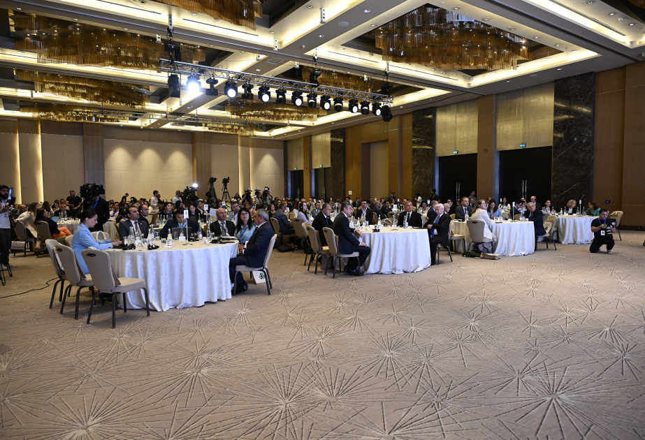 Bakú acoge el foro internacional "Solidaridad por un Mundo Verde: de los residuos a los valores para un futuro sostenible"
