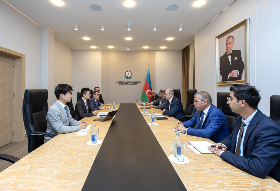 El Ministro de Energía de Azerbaiyán discutió con el representante de dos empresas chinas la cooperación en la aplicación de sistemas de almacenamiento de energía