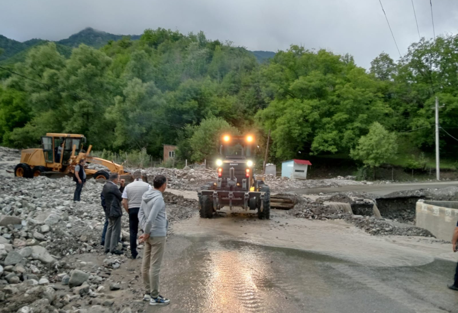 İsmayıllı-Lahıc avtomobil yolunda nəqliyyatın hərəkəti bərpa olunub - YENİLƏNİB