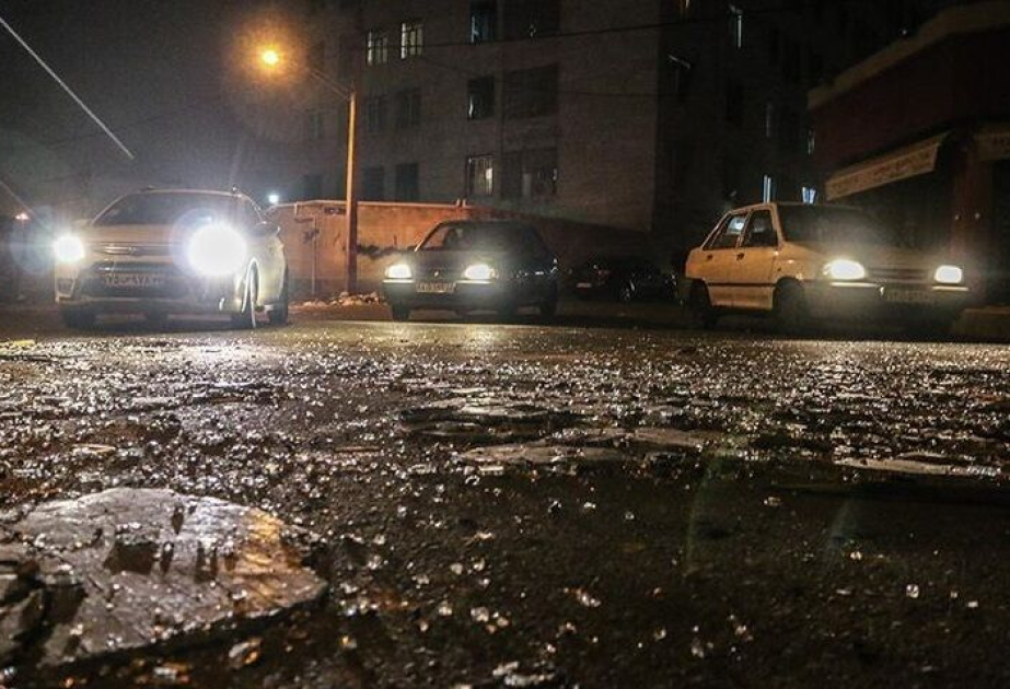 Caen mártires 2 agentes de seguridad en atentado contra vehículo que transportaba urnas en Irán