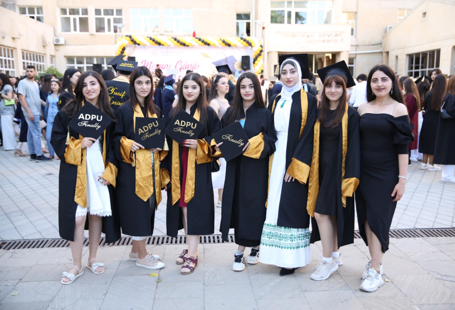 Azərbaycan Dövlət Pedaqoji Universitetində “Məzun günü” keçirilib