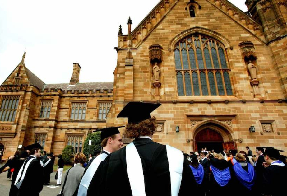 В Австралии повышена плата за визу для иностранных студентов