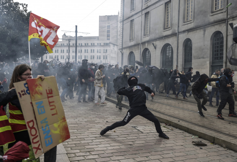 France : des manifestations contre le RN éclatent suite à la diffusion des résultats partiels