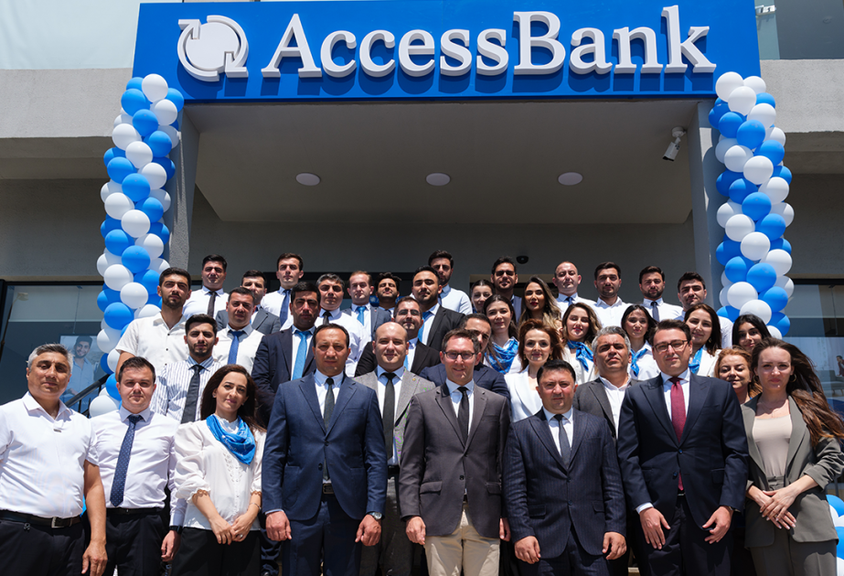®  “AccessBank” yenilənmiş konseptli “20 Yanvar” filialını istifadəyə verib