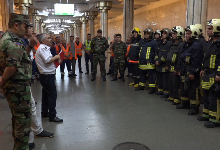 Fövqəladə Hallar Nazirliyi tərəfindən metroda təlim keçirilib  VİDEO