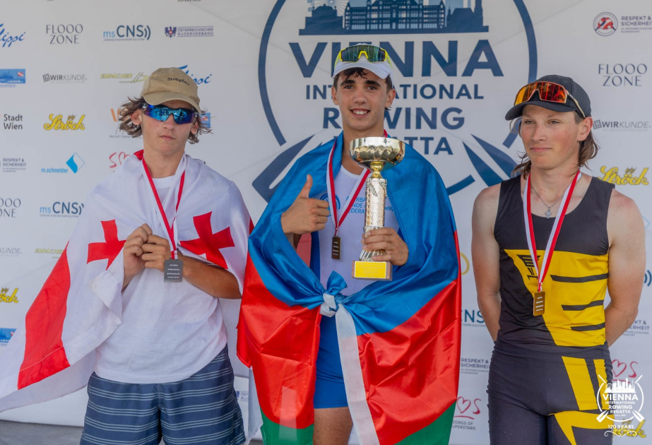 Azerbaijani rowers scoop five medals in Austria