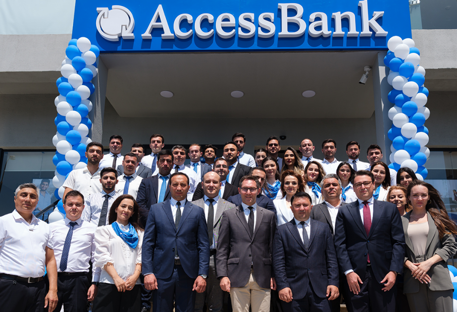 ®  AccessBank представил обновленный филиал «20 Января»
