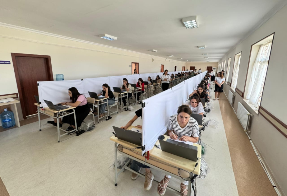 Naxçıvanda müəllimlərin işə qəbul üzrə müsabiqənin test imtahanının növbəti mərhələsinə 375 namizəd dəvət edilib