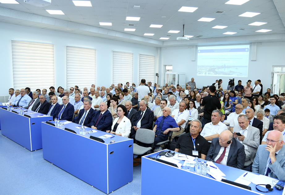 “Riyaziyyat və mexanikanın müasir problemləri” mövzusunda XI beynəlxalq konfrans işə başlayıb