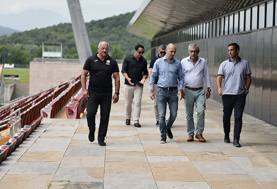 Fernandu Santuş Qəbələ şəhər stadionu ilə tanış olub